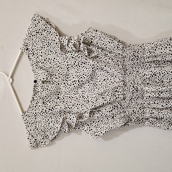 Sleeveless dress - Picture 5 of 5